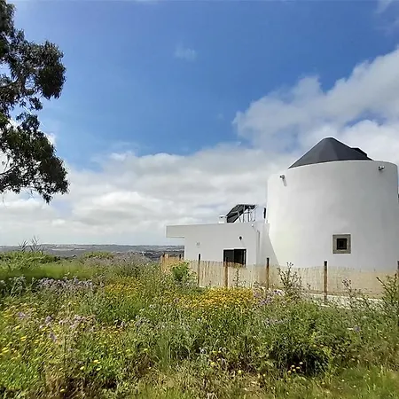 O Moinho 98 - Romantic Windmill With Sea Views Apartmán