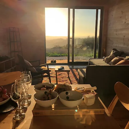 O Moinho 98 - Romantic Windmill With Sea Views