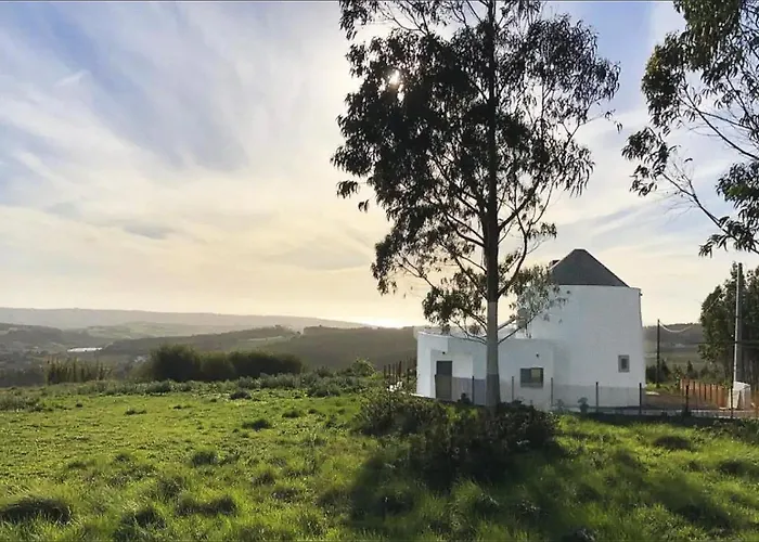 O Moinho 98 - A Cozy Getaway By The Coast Lourinhã